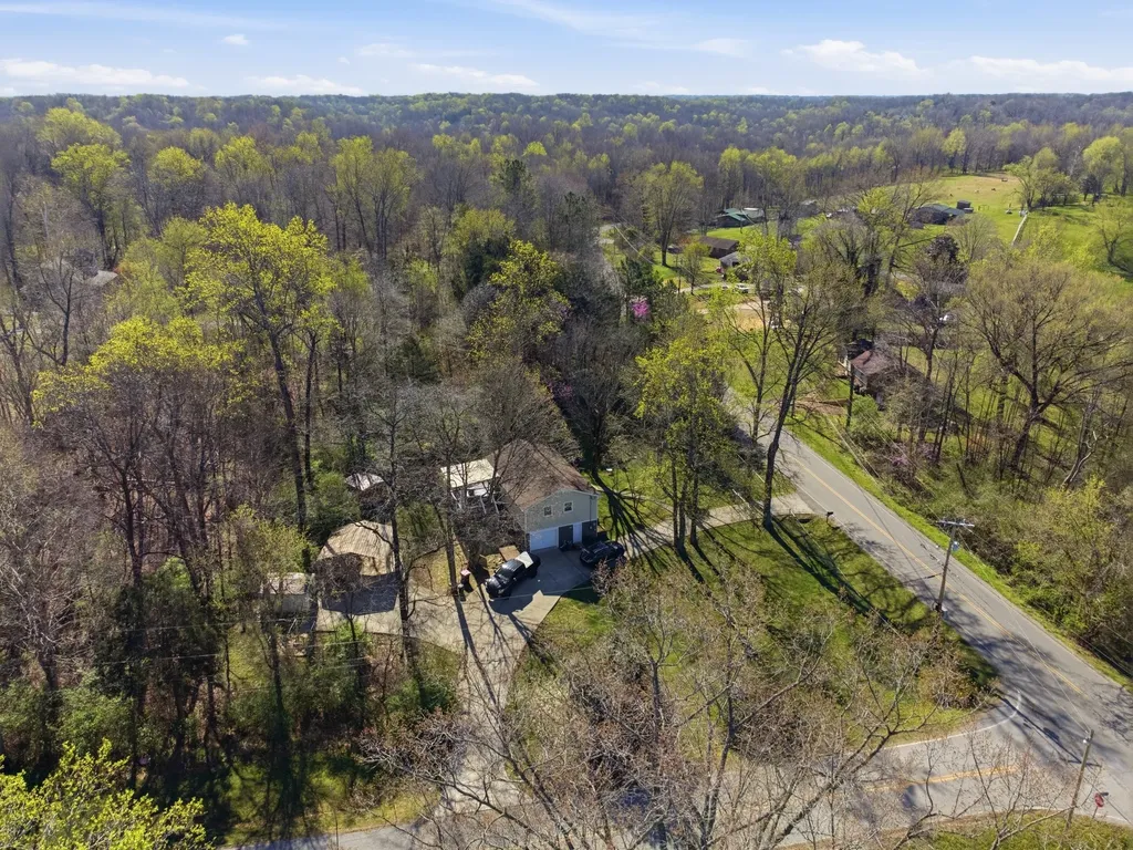 1315 Gratton Road Clarksville TN 37043