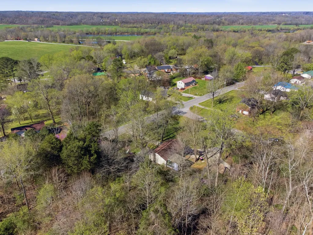 1315 Gratton Road Clarksville TN 37043