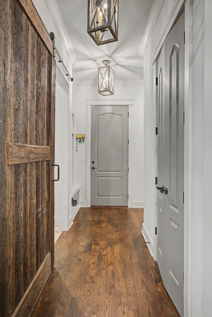 2030 Castleman Drive Nashville TN 37215