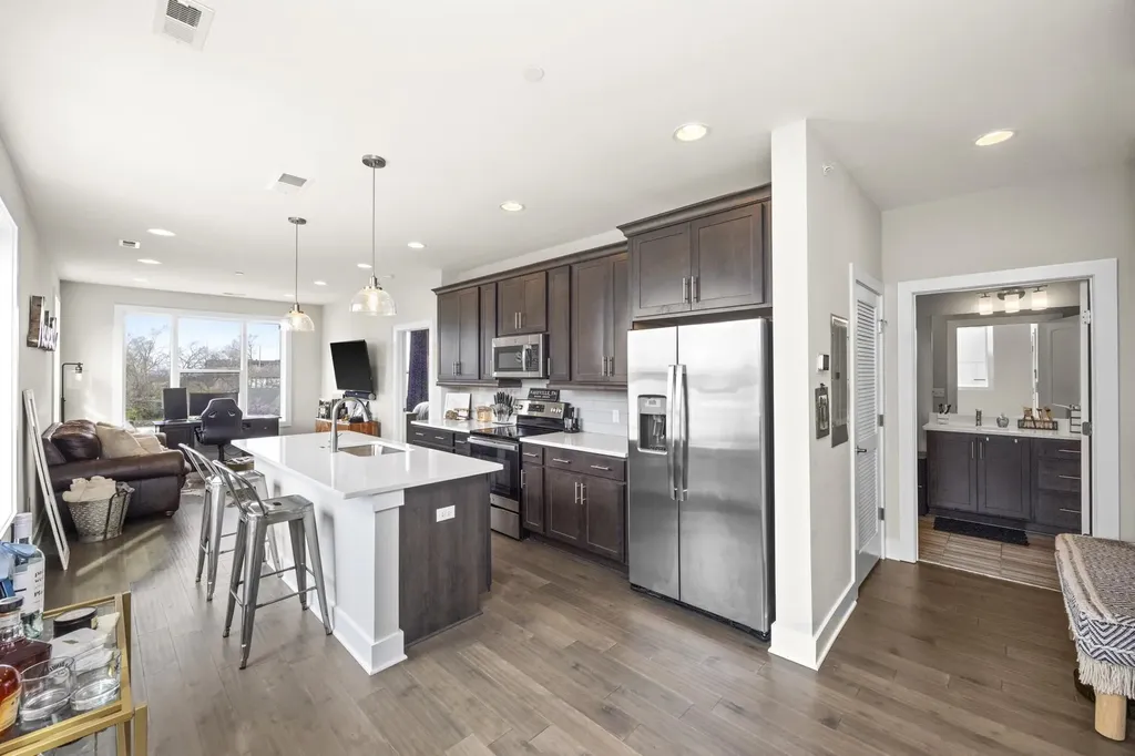 519 27th Ave, N Nashville TN 37209