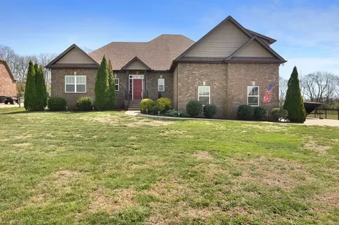 1027 Caballo Trail Gallatin TN 37066