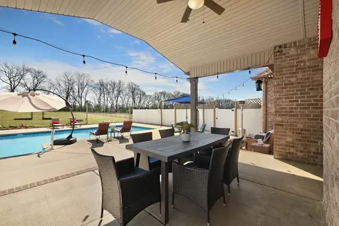 1027 Caballo Trail Gallatin TN 37066