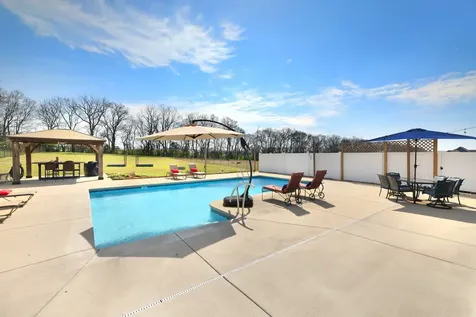 1027 Caballo Trail Gallatin TN 37066