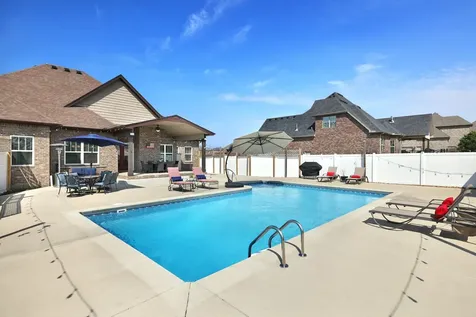 1027 Caballo Trail Gallatin TN 37066