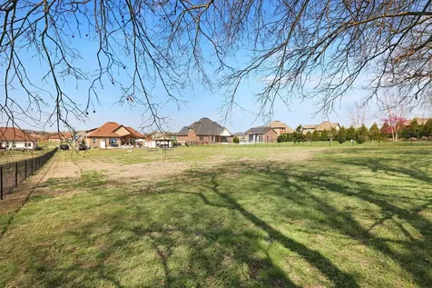 1027 Caballo Trail Gallatin TN 37066