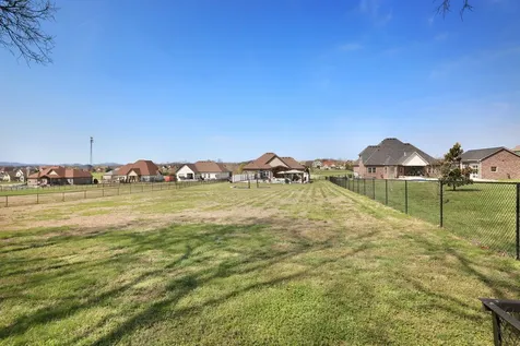 1027 Caballo Trail Gallatin TN 37066