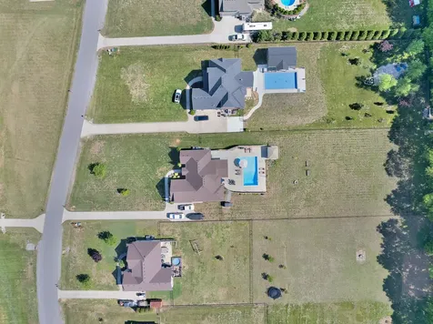 1027 Caballo Trail Gallatin TN 37066