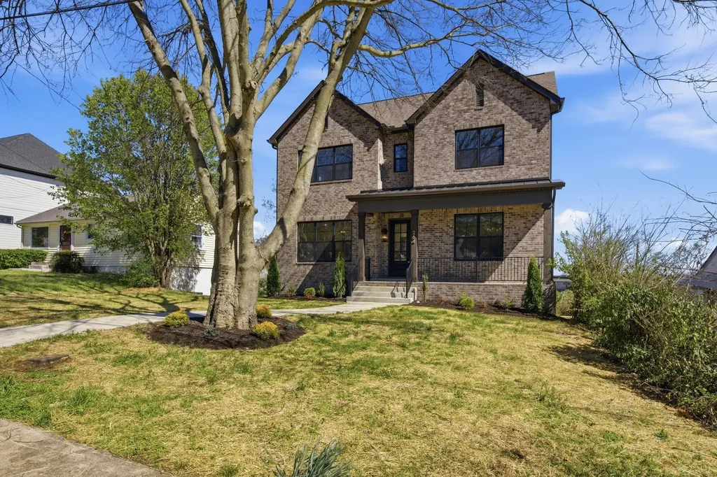 264 38th Ave, N Nashville TN 37209