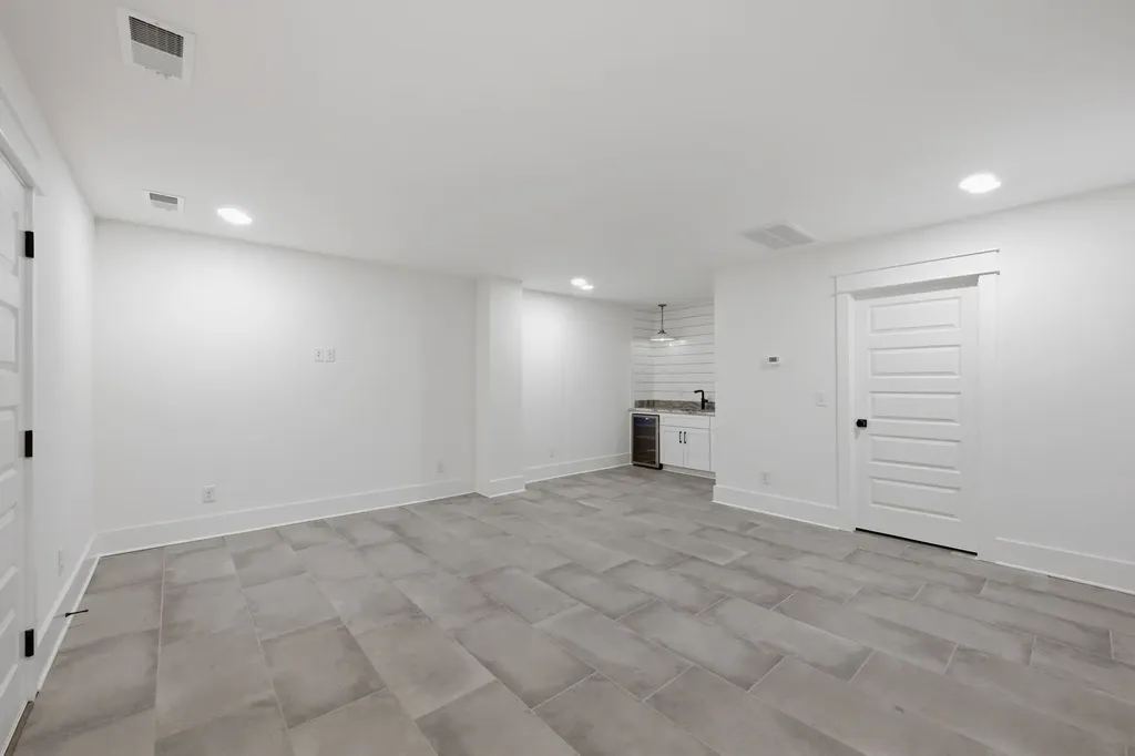 264 38th Ave, N Nashville TN 37209