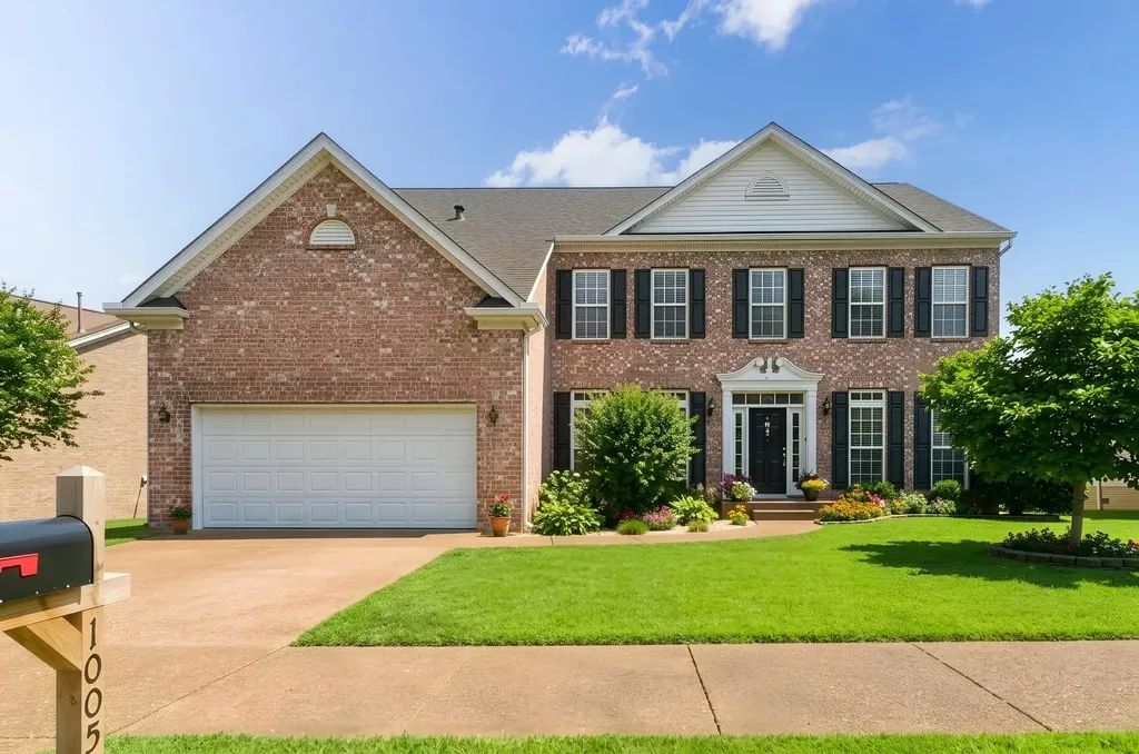 1005 Valley Cove Court Nashville TN 37221