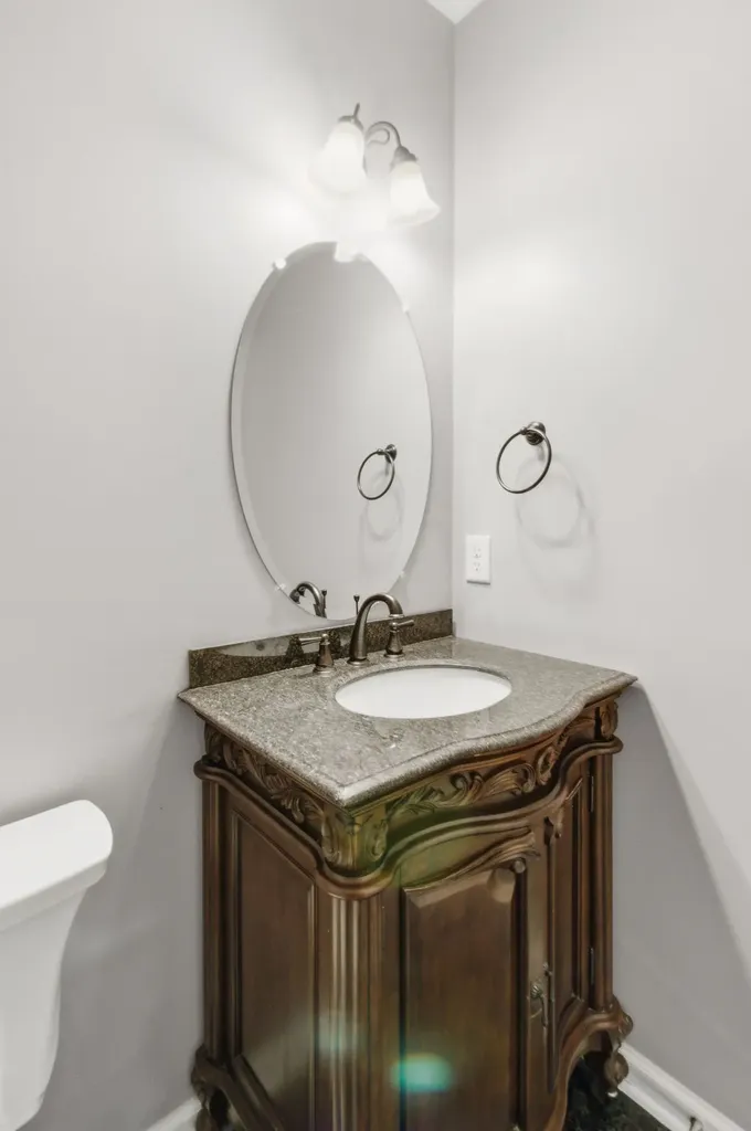 1005 Valley Cove Court Nashville TN 37221