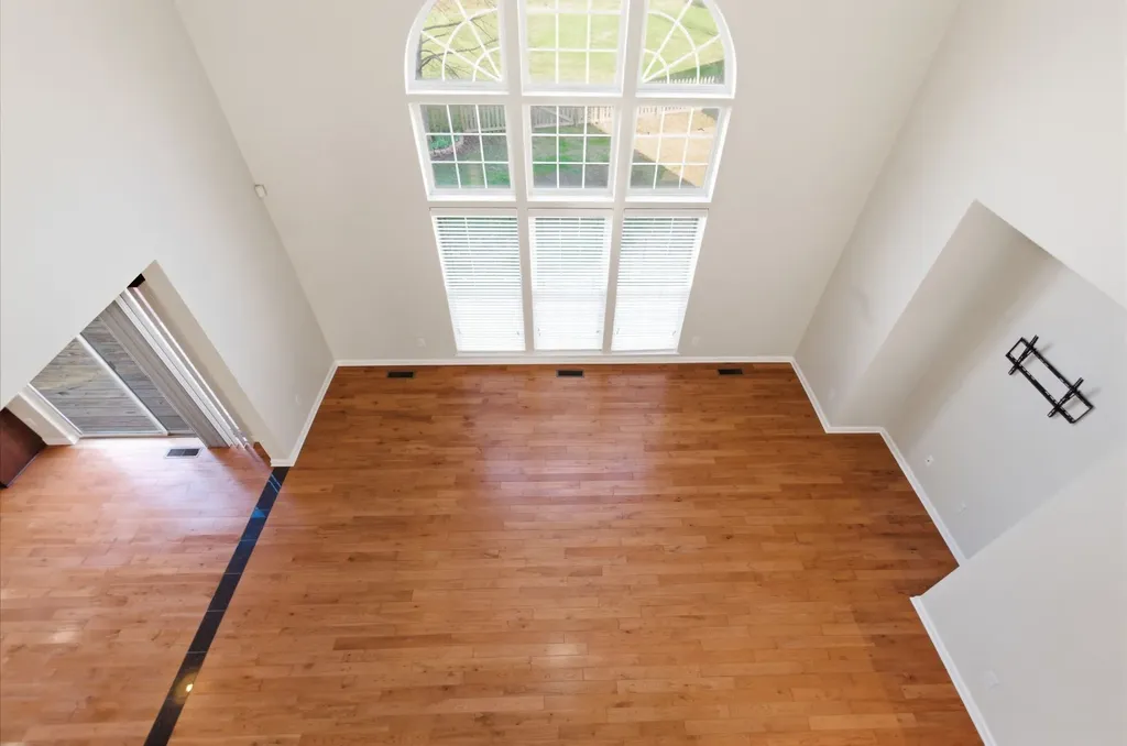 1005 Valley Cove Court Nashville TN 37221