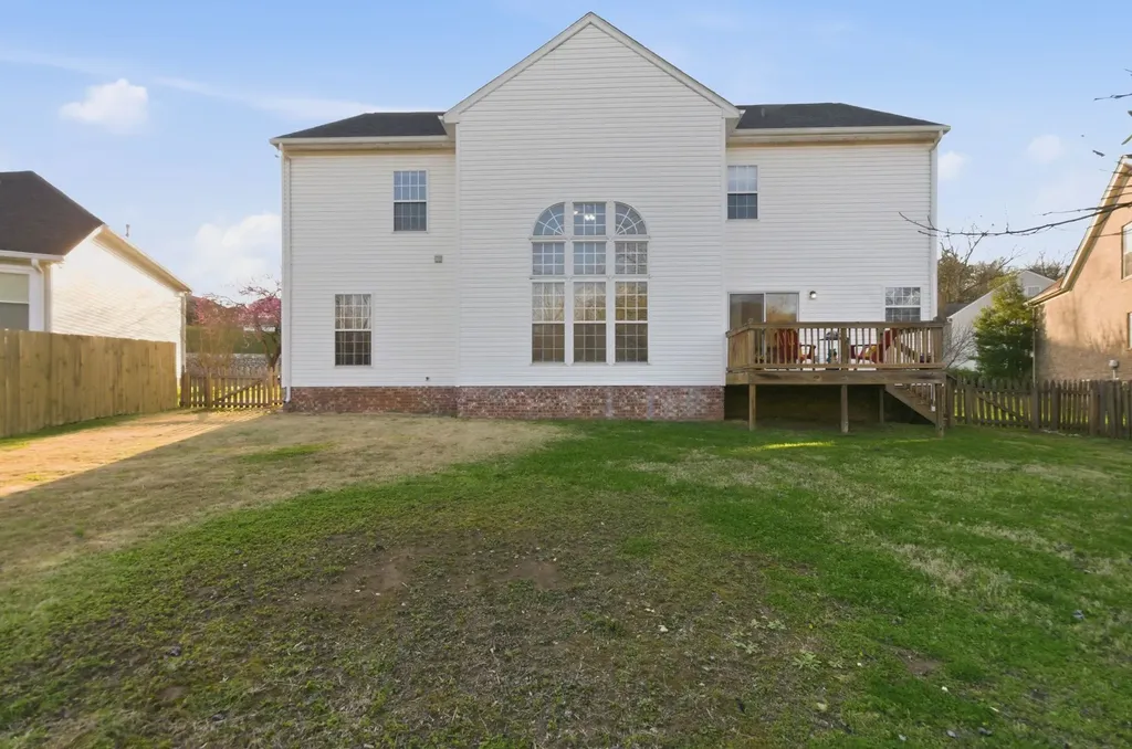 1005 Valley Cove Court Nashville TN 37221