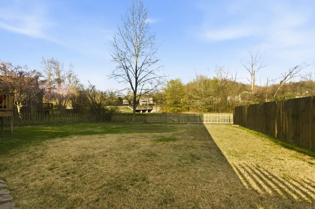 1005 Valley Cove Court Nashville TN 37221