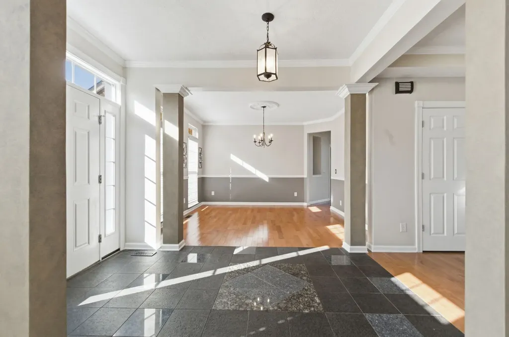 1005 Valley Cove Court Nashville TN 37221