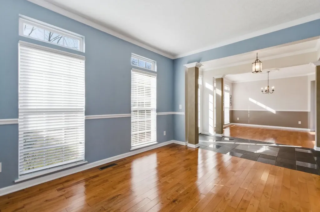 1005 Valley Cove Court Nashville TN 37221