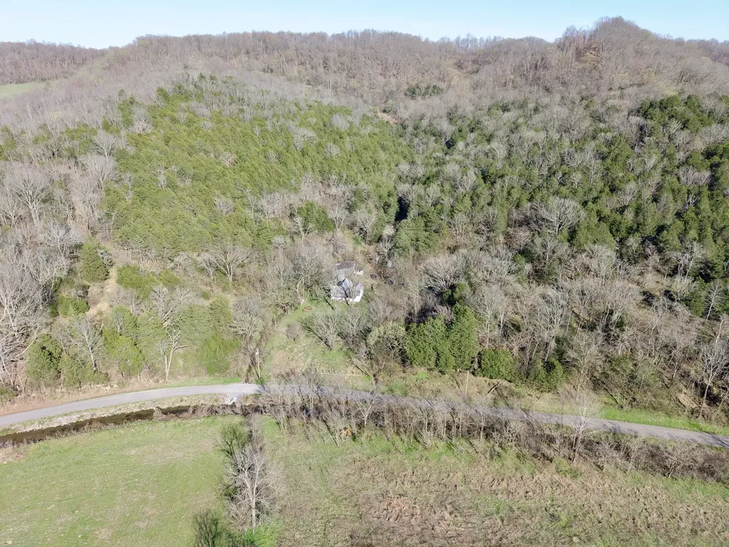 3780 Hurricane Creek Road Woodbury TN 37190