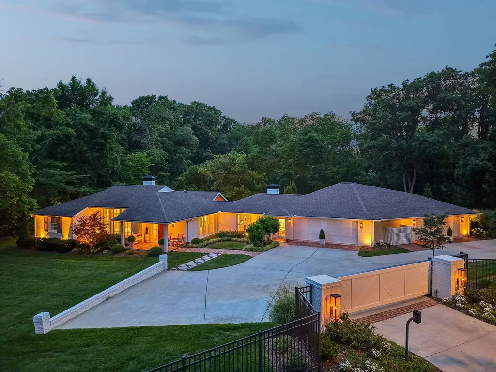 6010 Hickory Valley Road Nashville TN 37205