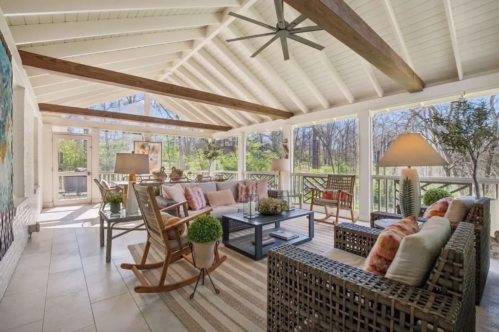 6010 Hickory Valley Road Nashville TN 37205