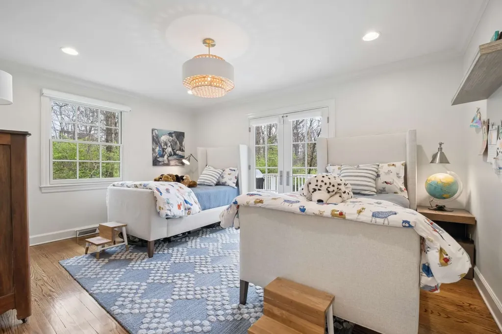 6010 Hickory Valley Road Nashville TN 37205