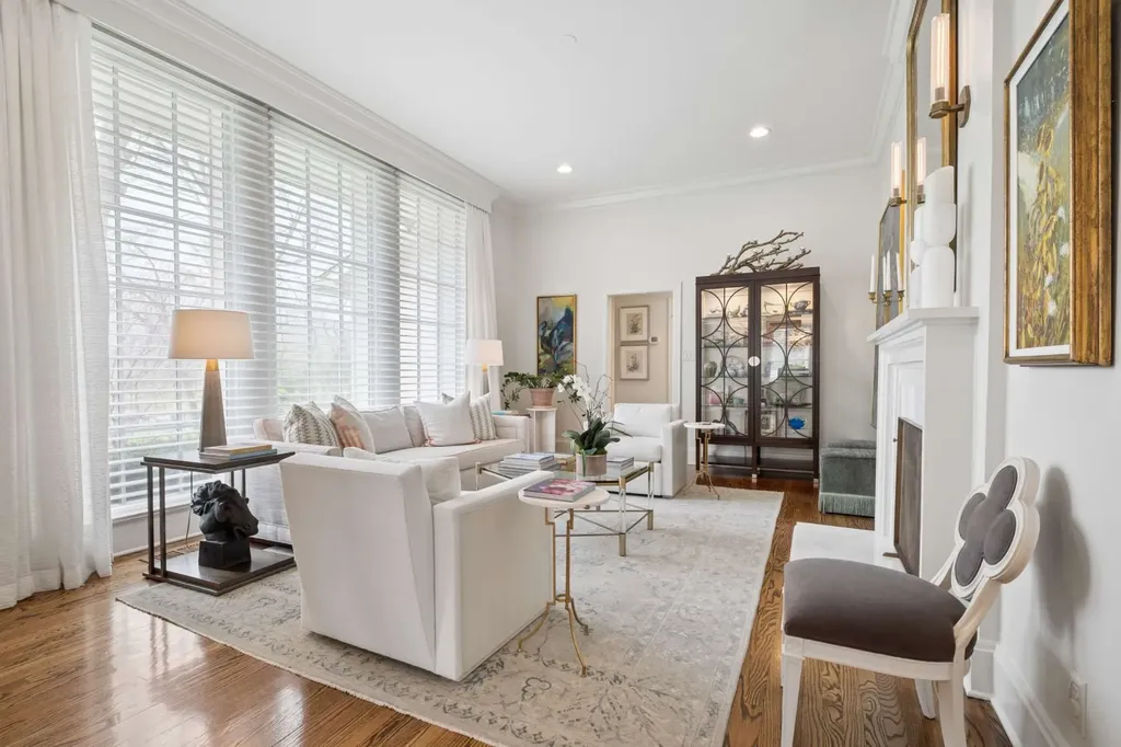 6010 Hickory Valley Road Nashville TN 37205