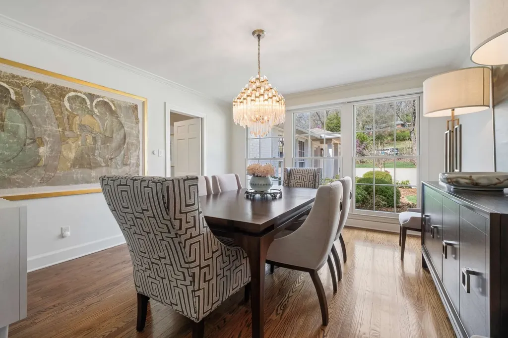 6010 Hickory Valley Road Nashville TN 37205