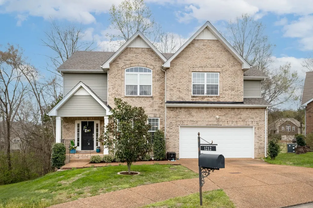 1212 Sundown Court Antioch TN 37013