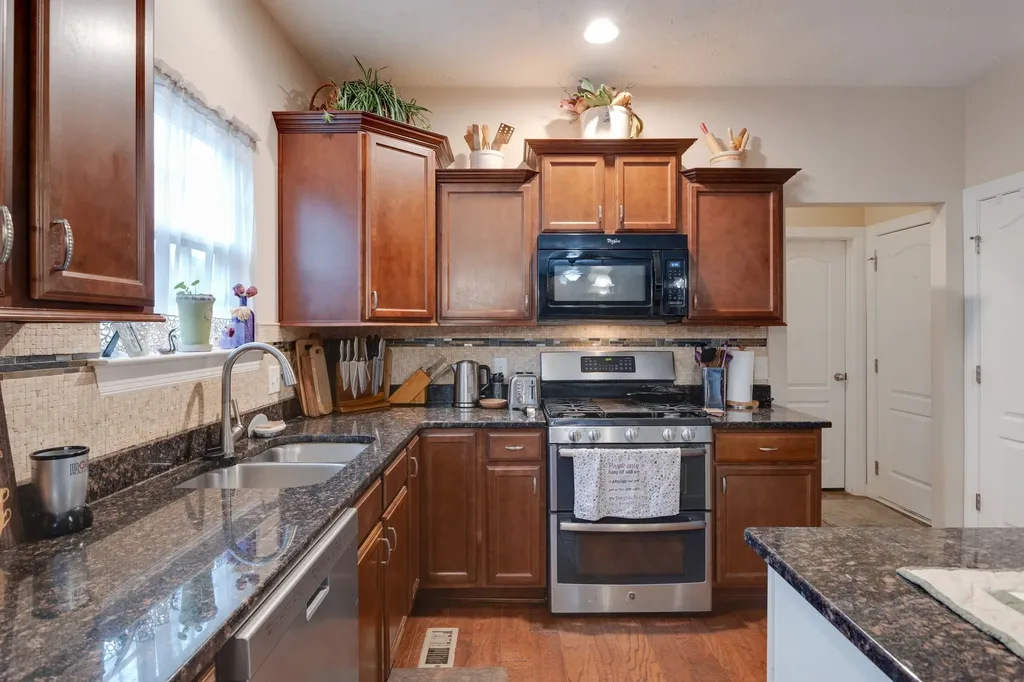 1212 Sundown Court Antioch TN 37013