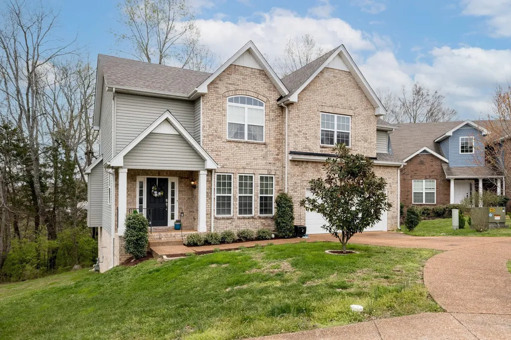 1212 Sundown Court Antioch TN 37013