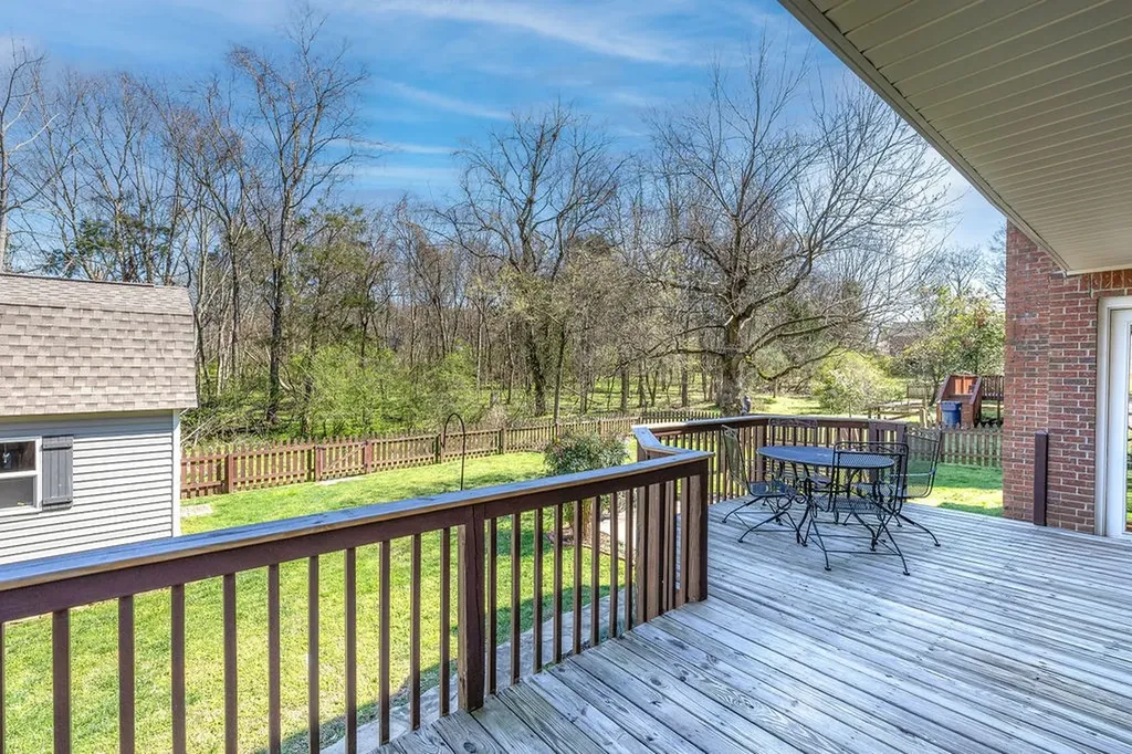 123 Deerview Drive Columbia TN 38401