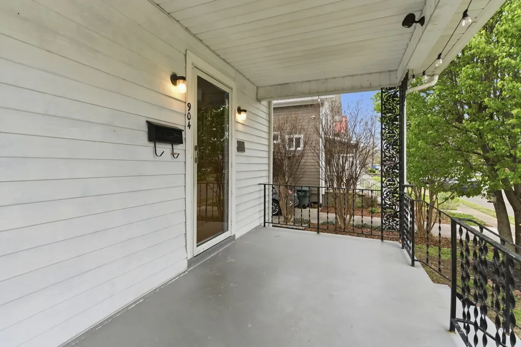 904 Lawrence Street Old Hickory TN 37138