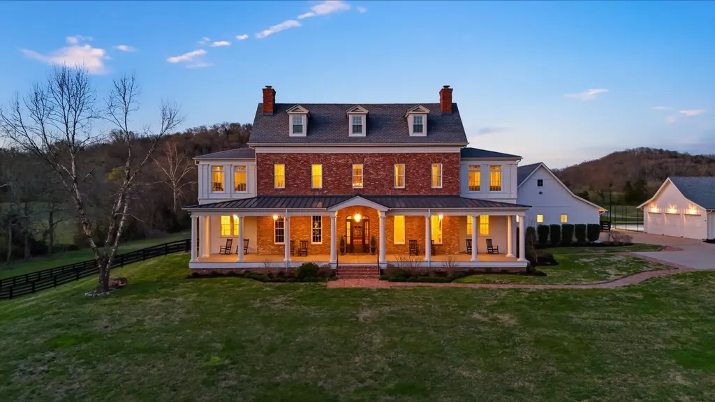 4810 Scenic Oaks Lane Thompsons Station TN 37179