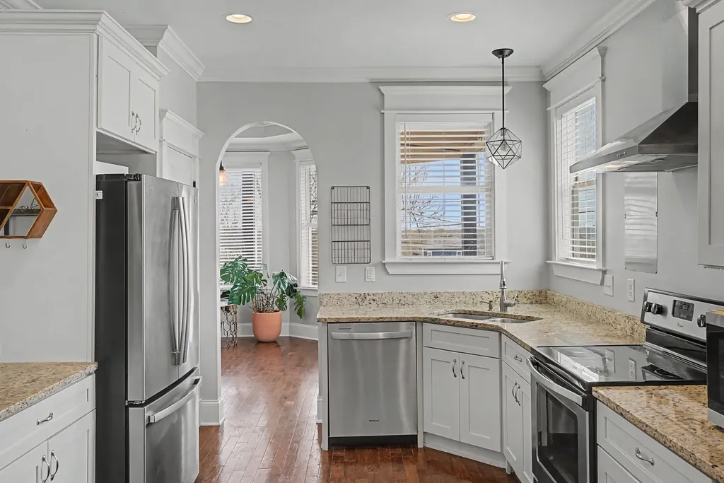 522 S 11th Street Nashville TN 37206