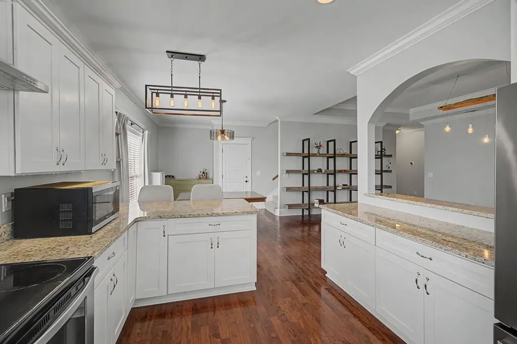 522 S 11th Street Nashville TN 37206