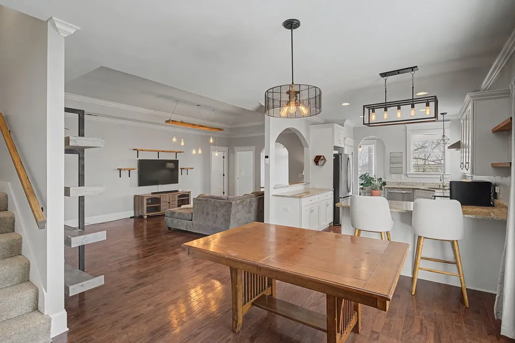 522 S 11th Street Nashville TN 37206