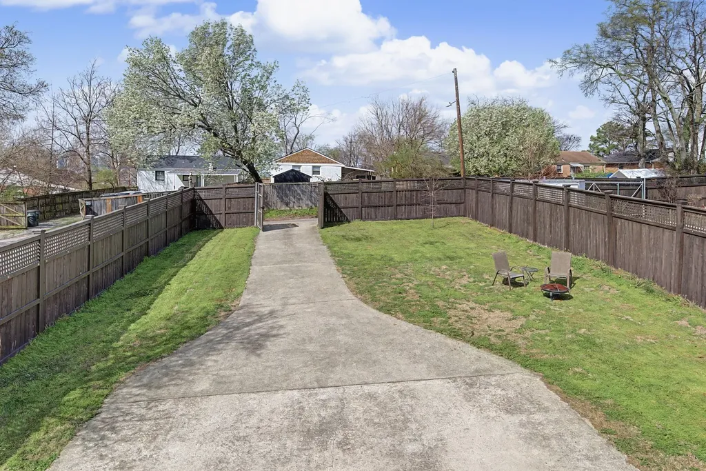 522 S 11th Street Nashville TN 37206