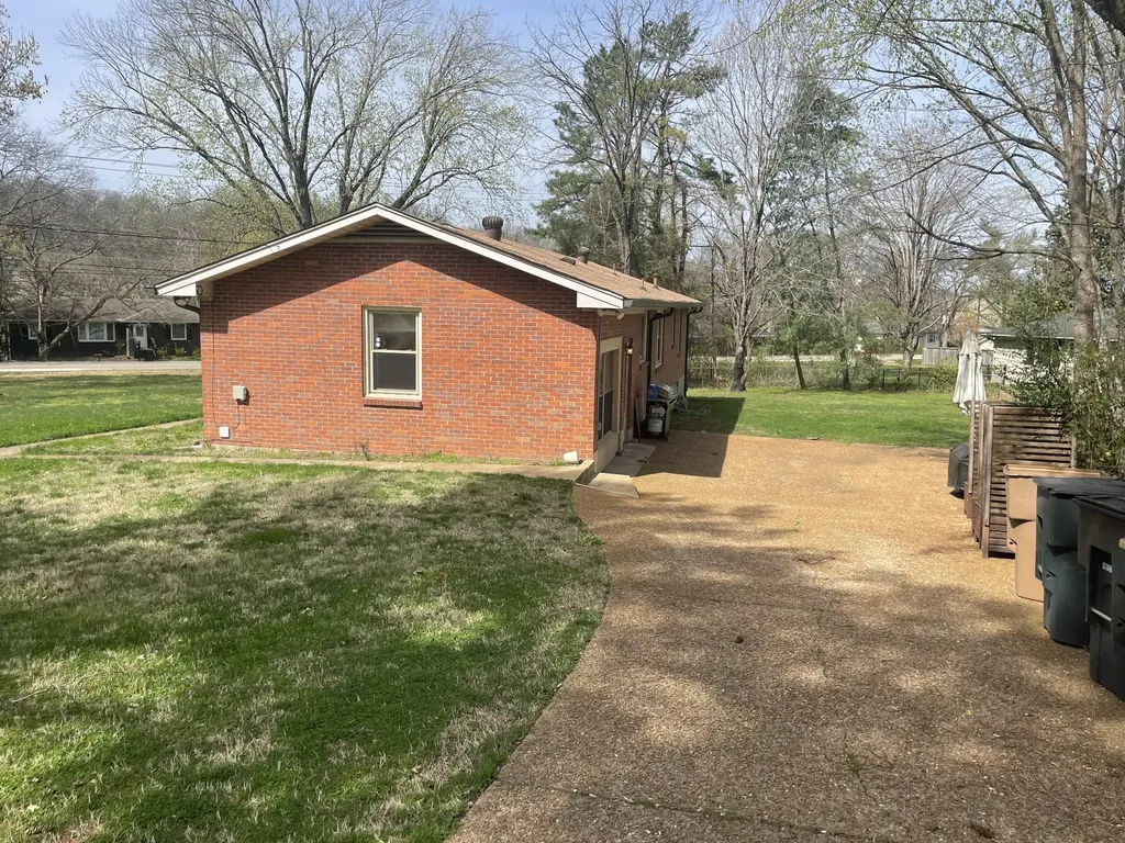 701 Shawnee Drive Nashville TN 37205