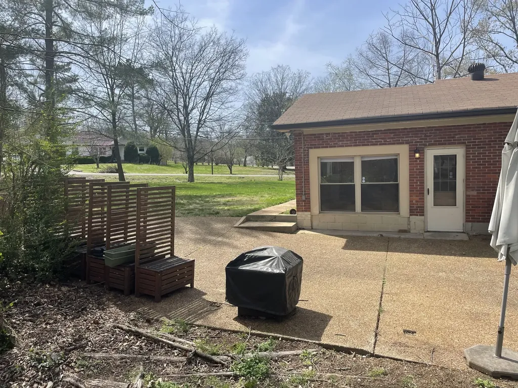 701 Shawnee Drive Nashville TN 37205