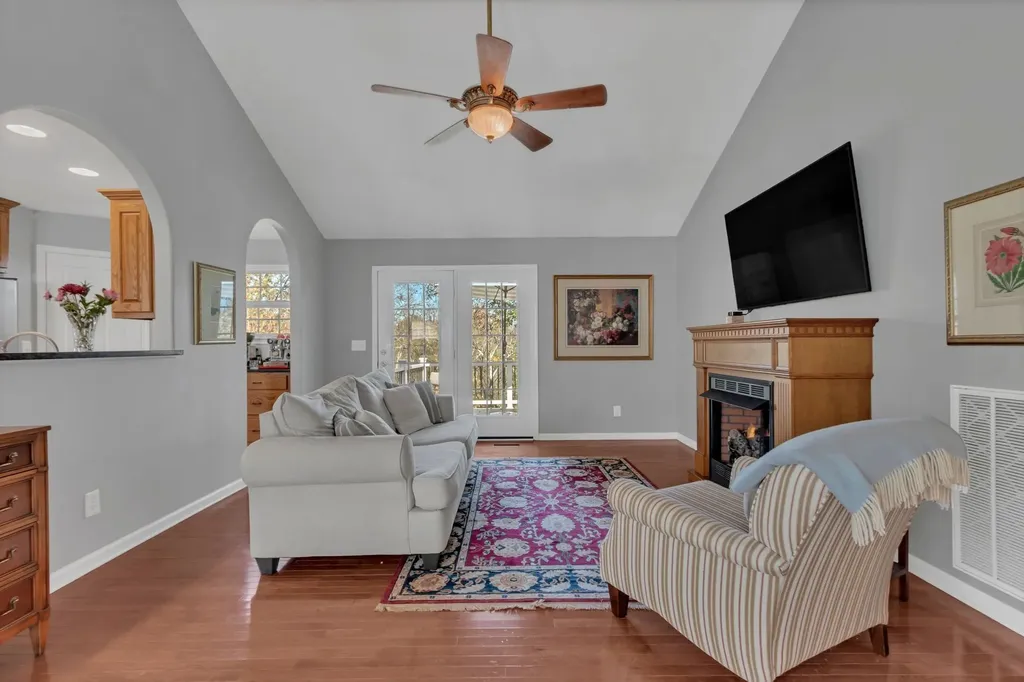 529 Katelyn Dr, S Spring Hill TN 37174