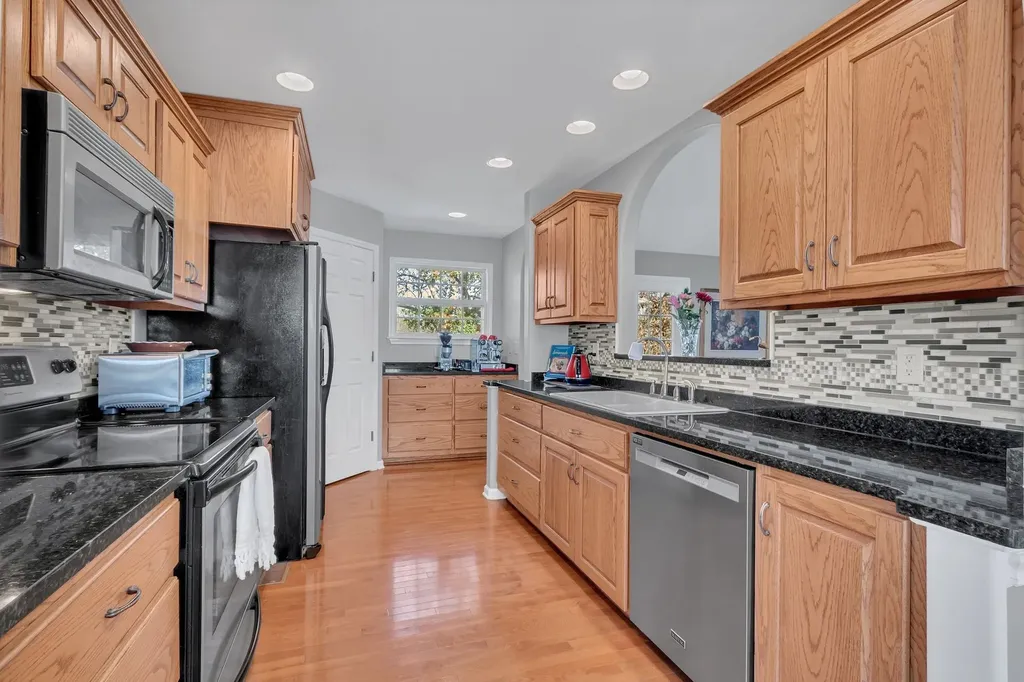 529 Katelyn Dr, S Spring Hill TN 37174