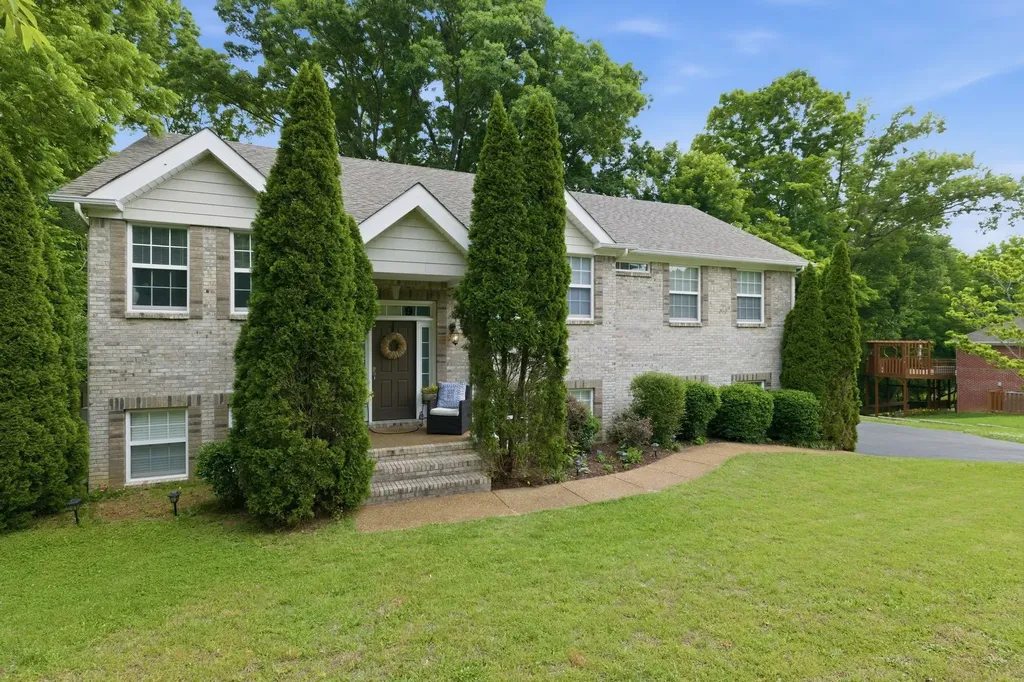 529 Katelyn Dr, S Spring Hill TN 37174