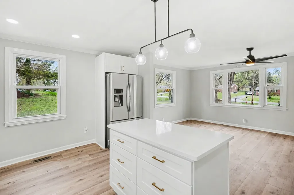 2925 Twin Lawn Drive Nashville TN 37214