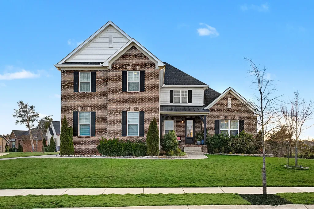 143 Compton Street Gallatin TN 37066