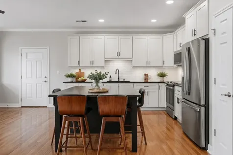 229 Delmont Street Chattanooga TN 37405