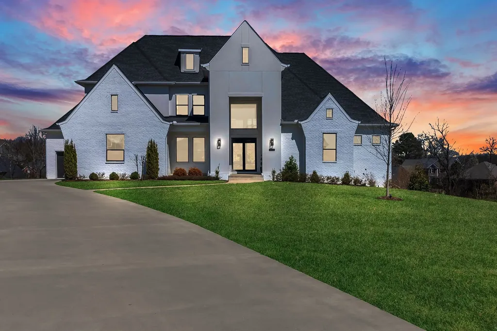 1004 Heights Boulevard Brentwood TN 37027