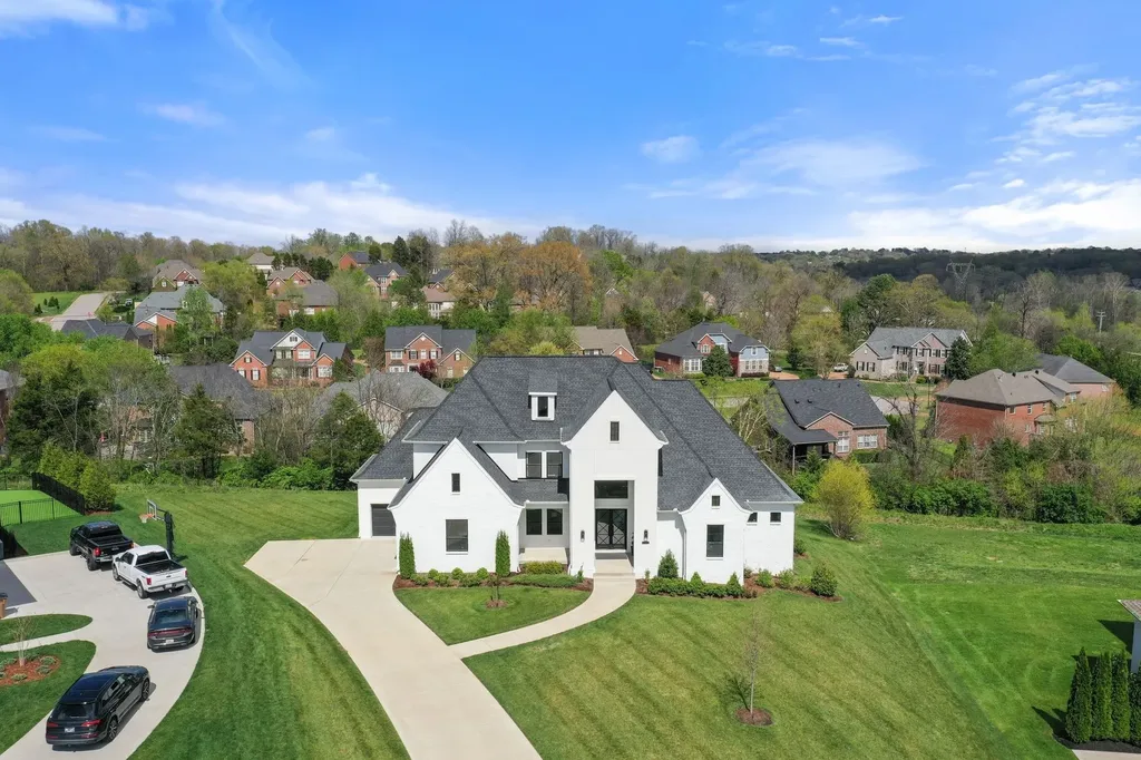 1004 Heights Boulevard Brentwood TN 37027