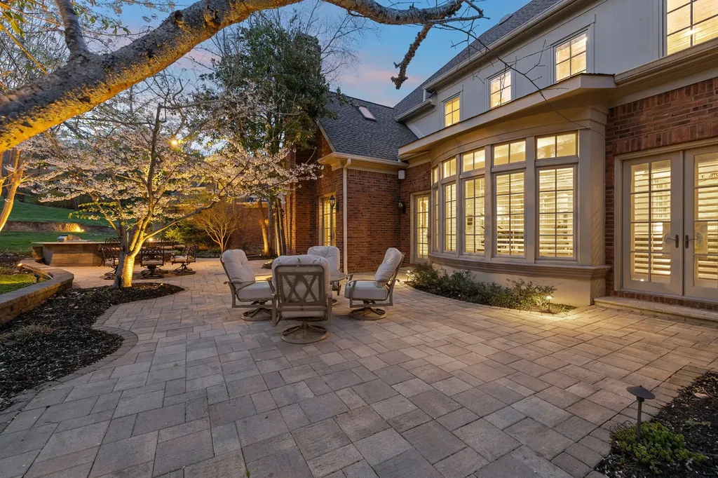 384 Lake Valley Drive Franklin TN 37069