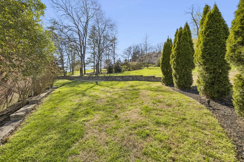 384 Lake Valley Drive Franklin TN 37069