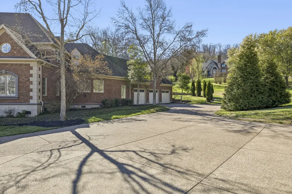 384 Lake Valley Drive Franklin TN 37069