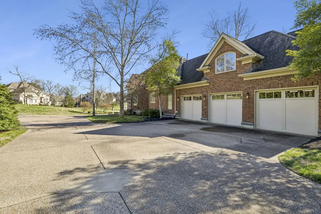 384 Lake Valley Drive Franklin TN 37069